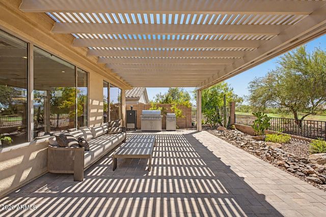 40726 N NOBLE HAWK Court, Phoenix, AZ 85086
