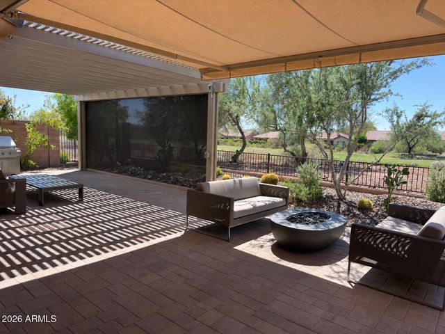 40726 N NOBLE HAWK Court, Phoenix, AZ 85086