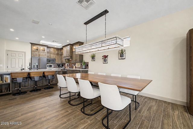 40726 N NOBLE HAWK Court, Phoenix, AZ 85086