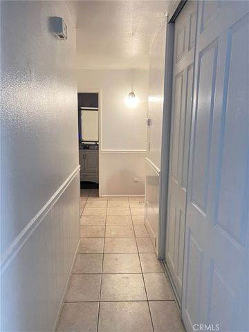 6848 Holbrook Way, Riverside, CA 92504