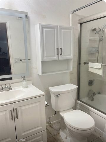 6848 Holbrook Way, Riverside, CA 92504