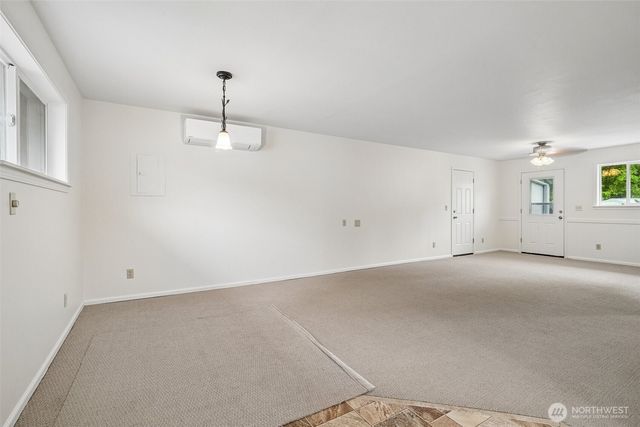 219 105th Avenue E, Edgewood, WA 98372