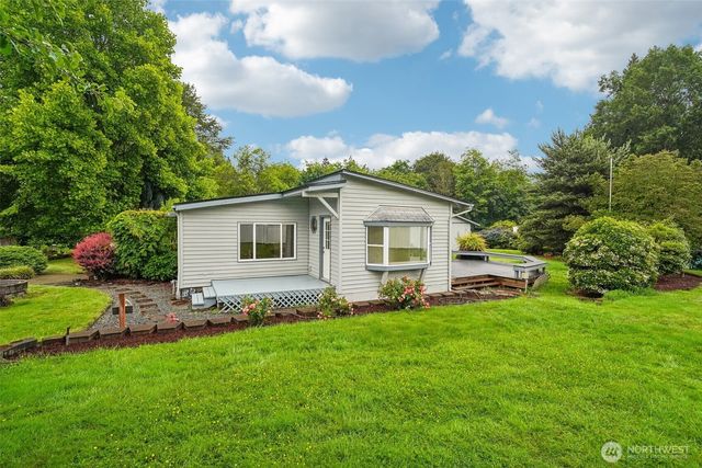 219 105th Avenue E, Edgewood, WA 98372