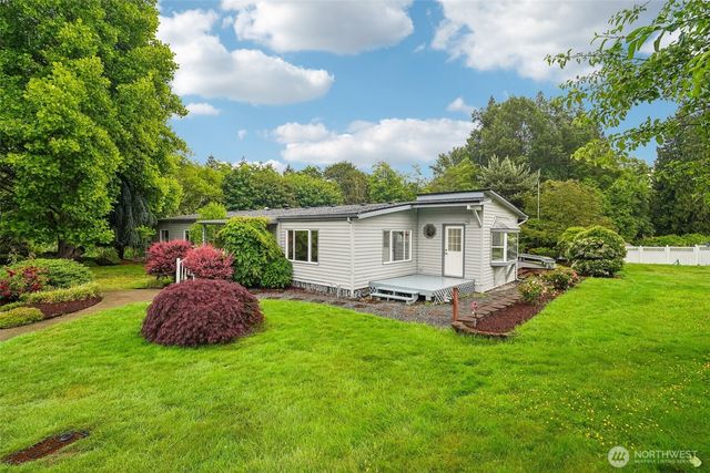 219 105th Avenue E, Edgewood, WA 98372