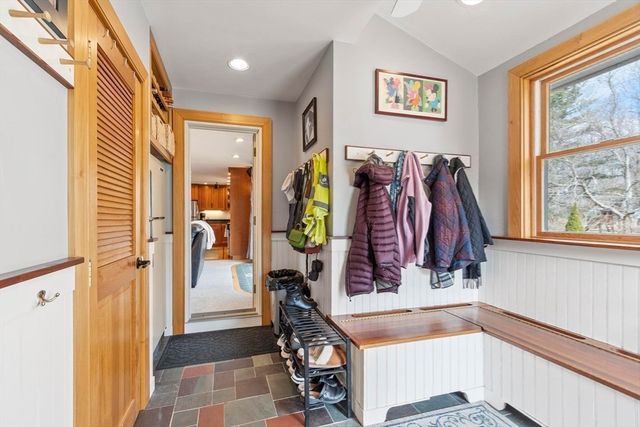 17 Drexel Drive, Chelmsford, MA 01863