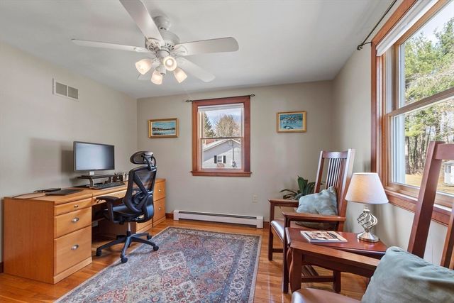 17 Drexel Drive, Chelmsford, MA 01863