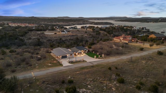 5013 Hell's Gate Loop, Possum Kingdom Lake, TX 76449
