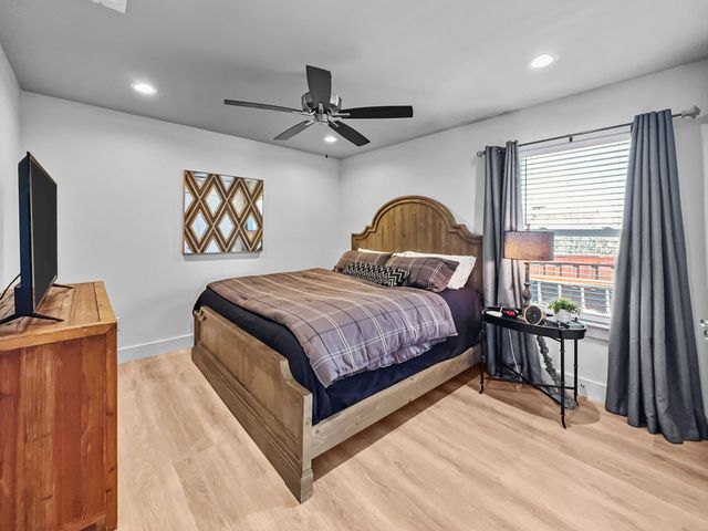 5013 Hell's Gate Loop, Possum Kingdom Lake, TX 76449