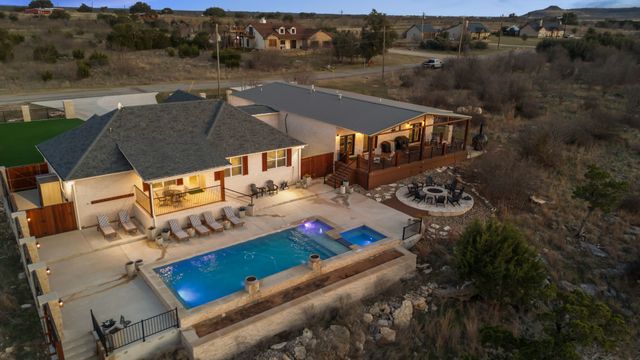 5013 Hell's Gate Loop, Possum Kingdom Lake, TX 76449