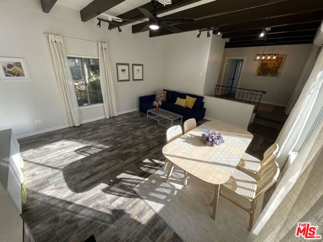 2128 N Beverly Glen Boulevard 1, Los Angeles, CA 90077