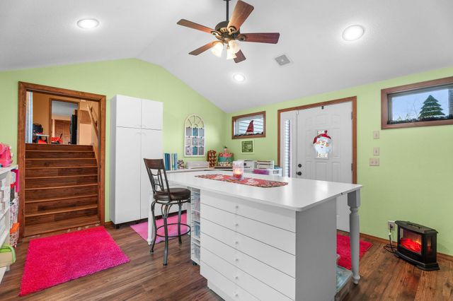 845 Alyeska Point Road, Lampe, MO 65681