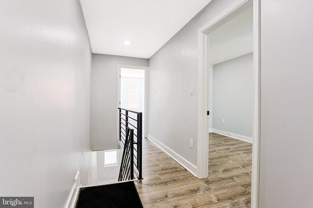 2825 E VICTORIA ST, Philadelphia, PA 19134