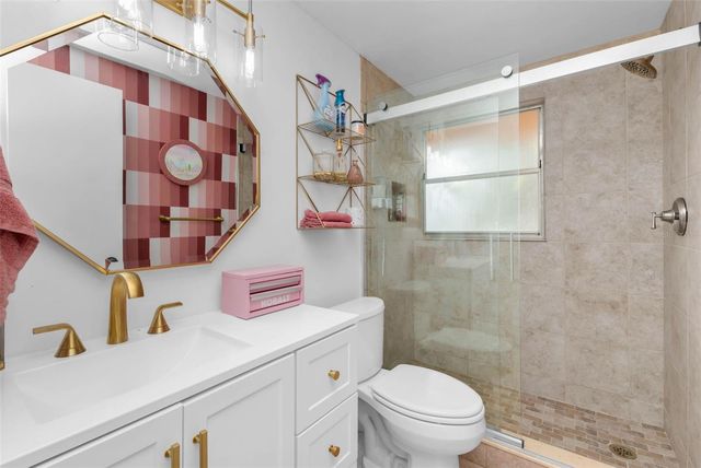 450 CHURCH AVENUE NW, Port Charlotte, FL 33952