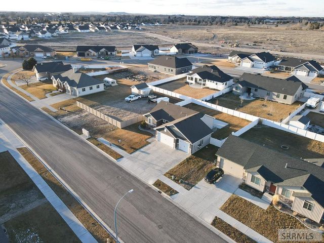 347 Rock Hill Lane, Idaho Falls, ID 83401