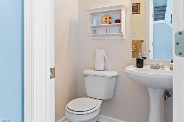 3109 Big Bend DR, Chesapeake, VA 23321