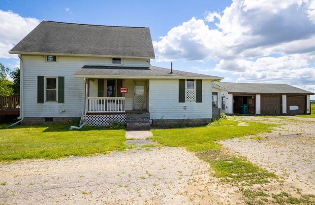 1711 N Sheridan Road, Lennon, MI 48849