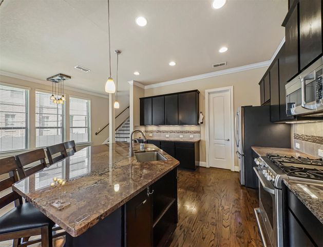 6005 Kansas Street A, Houston, TX 77007