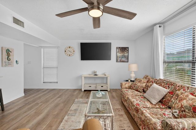 979 W Lagoon Avenue B2, Gulf Shores, AL 36542