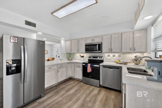 979 W Lagoon Avenue B2, Gulf Shores, AL 36542