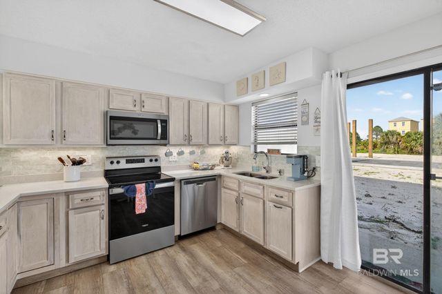 979 W Lagoon Avenue B2, Gulf Shores, AL 36542