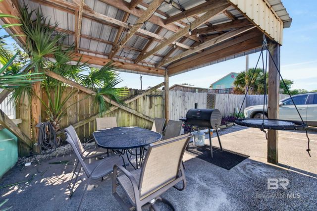 979 W Lagoon Avenue B2, Gulf Shores, AL 36542