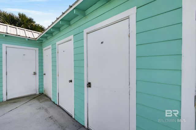 979 W Lagoon Avenue B2, Gulf Shores, AL 36542