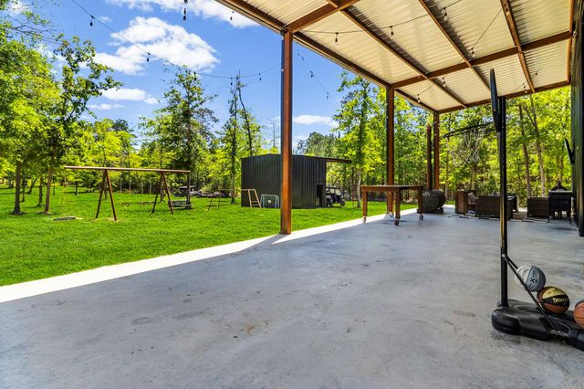 5938 Fm 3152, Livingston, TX 77351