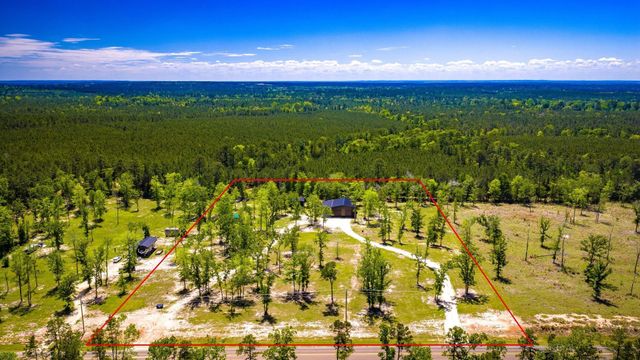 5938 Fm 3152, Livingston, TX 77351