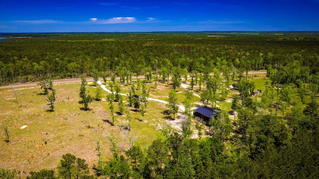 5938 Fm 3152, Livingston, TX 77351