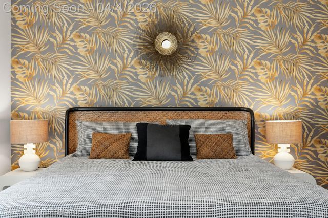 16800 Bell Creek Lane, Livonia, MI 48154