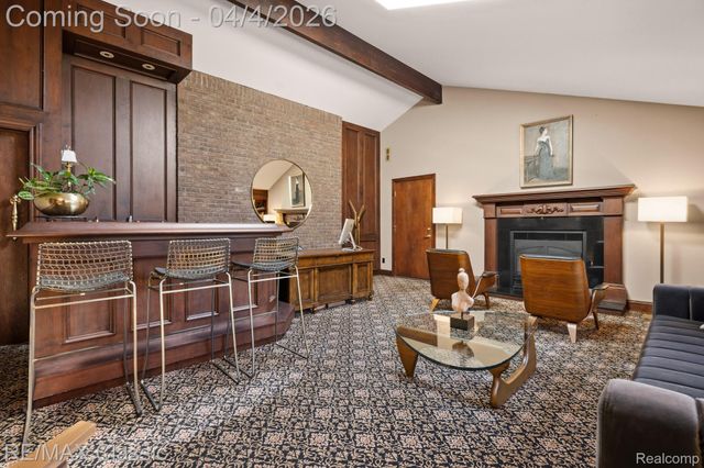 16800 Bell Creek Lane, Livonia, MI 48154