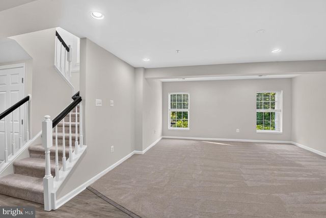 2803 SISSINGHURST PL, Upper Marlboro, MD 20774