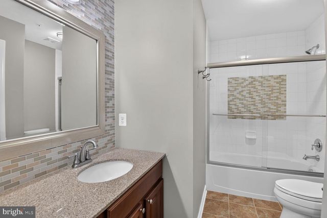 2803 SISSINGHURST PL, Upper Marlboro, MD 20774