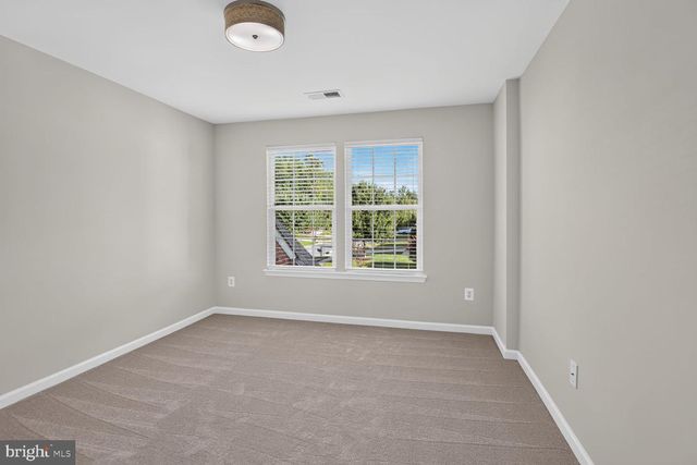2803 SISSINGHURST PL, Upper Marlboro, MD 20774