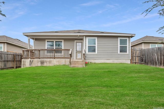 10306 MIDSUMMER MDW, Converse, TX 78109