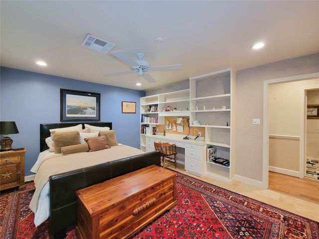 5 Hunters Branch Drive, Houston, TX 77024