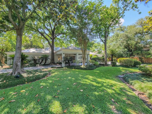 5 Hunters Branch Drive, Houston, TX 77024