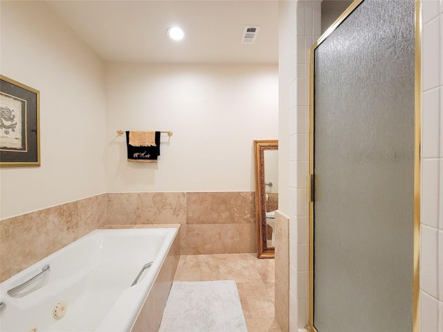 5 Hunters Branch Drive, Houston, TX 77024