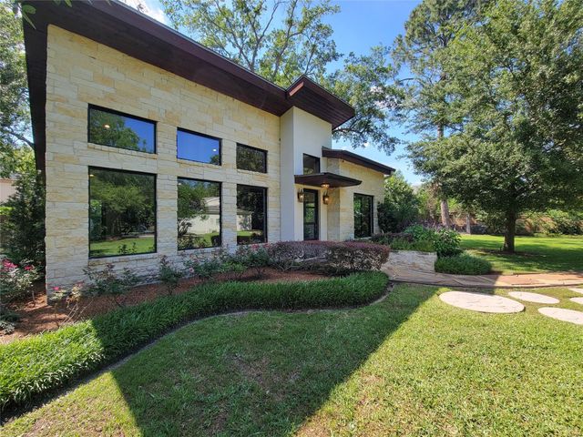 5 Hunters Branch Drive, Houston, TX 77024