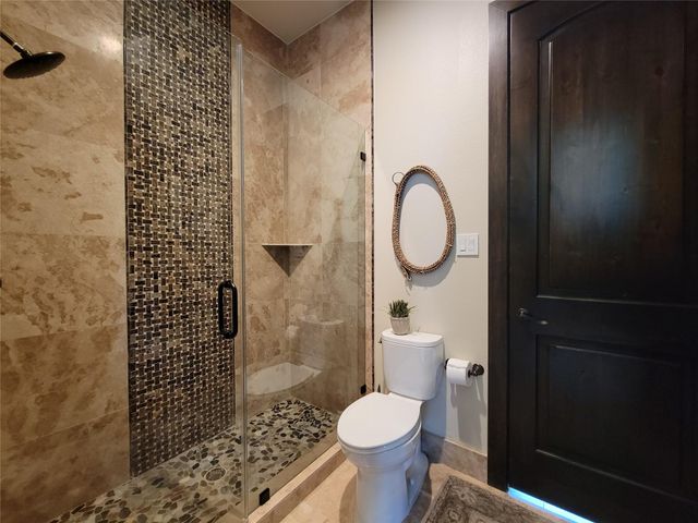5 Hunters Branch Drive, Houston, TX 77024