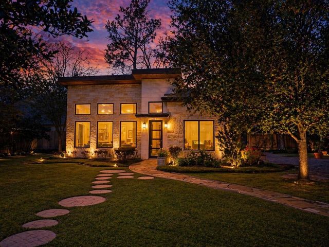 5 Hunters Branch Drive, Houston, TX 77024