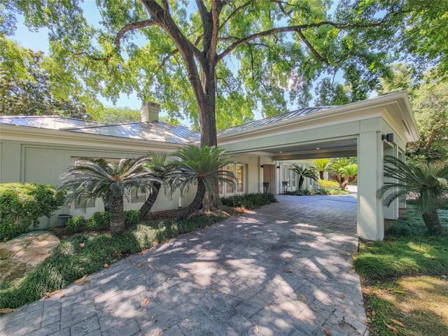 5 Hunters Branch Drive, Houston, TX 77024