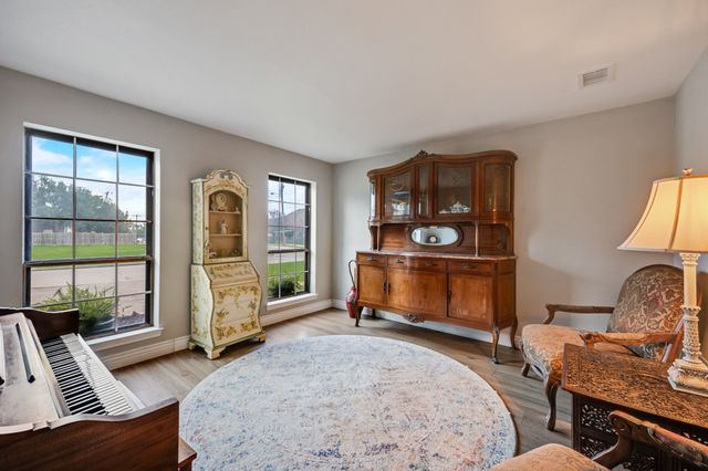 706 S Alamo Road, Rockwall, TX 75087