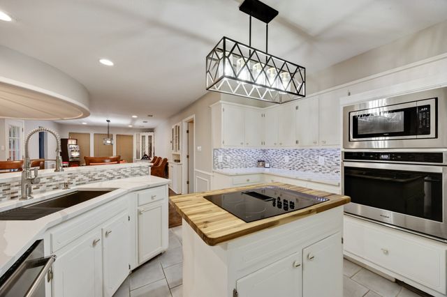 706 S Alamo Road, Rockwall, TX 75087