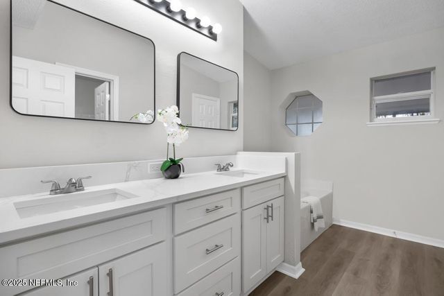 4098 BROAD CREEK Lane, Jacksonville, FL 32218