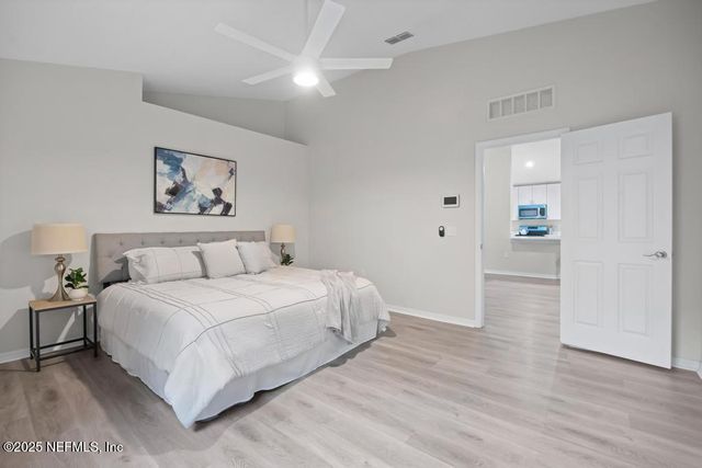 4098 BROAD CREEK Lane, Jacksonville, FL 32218