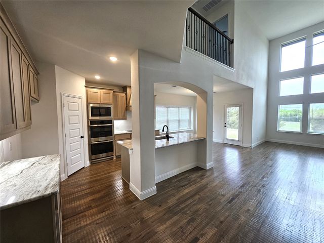 237 Magnolia Court, Trenton, TX 75490