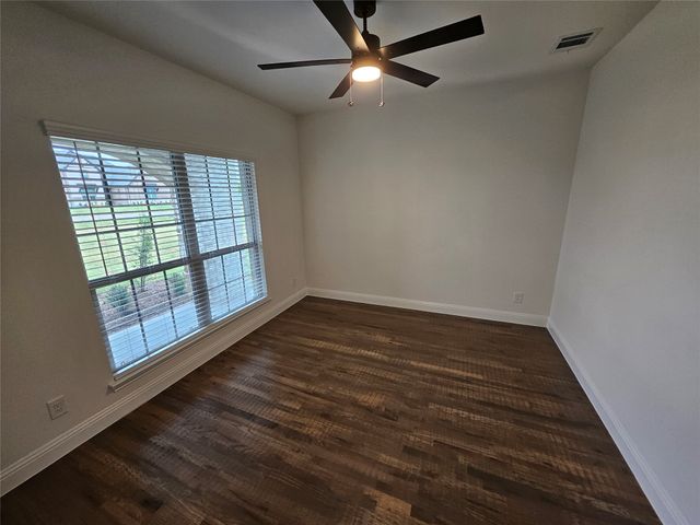 237 Magnolia Court, Trenton, TX 75490