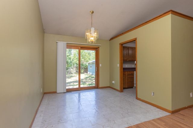 321 E Minneapolis Ave, Salina, KS 67401