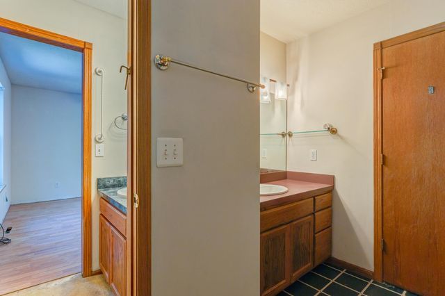 321 E Minneapolis Ave, Salina, KS 67401